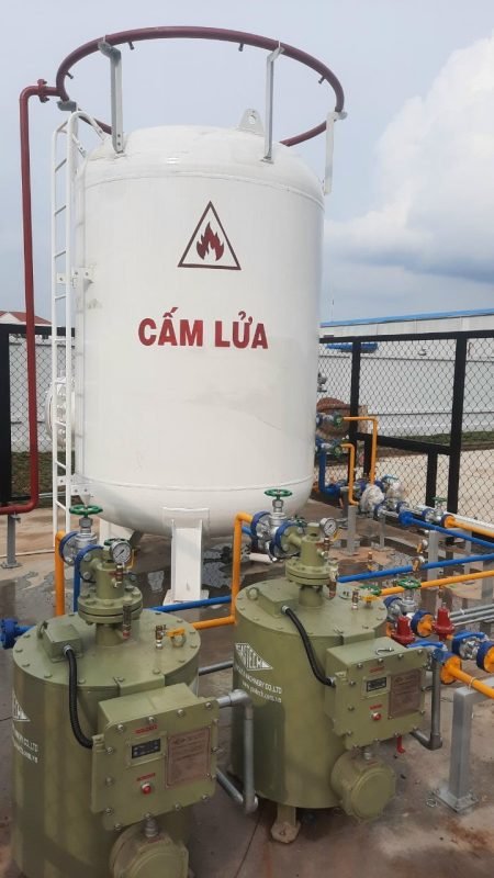 Bồn chứa gas và máy hoá hơi